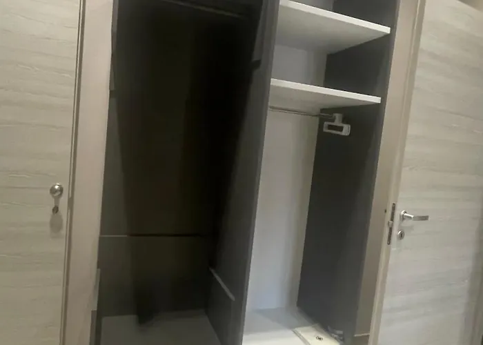 Affittacamere La Casa Di Alice Cocus *